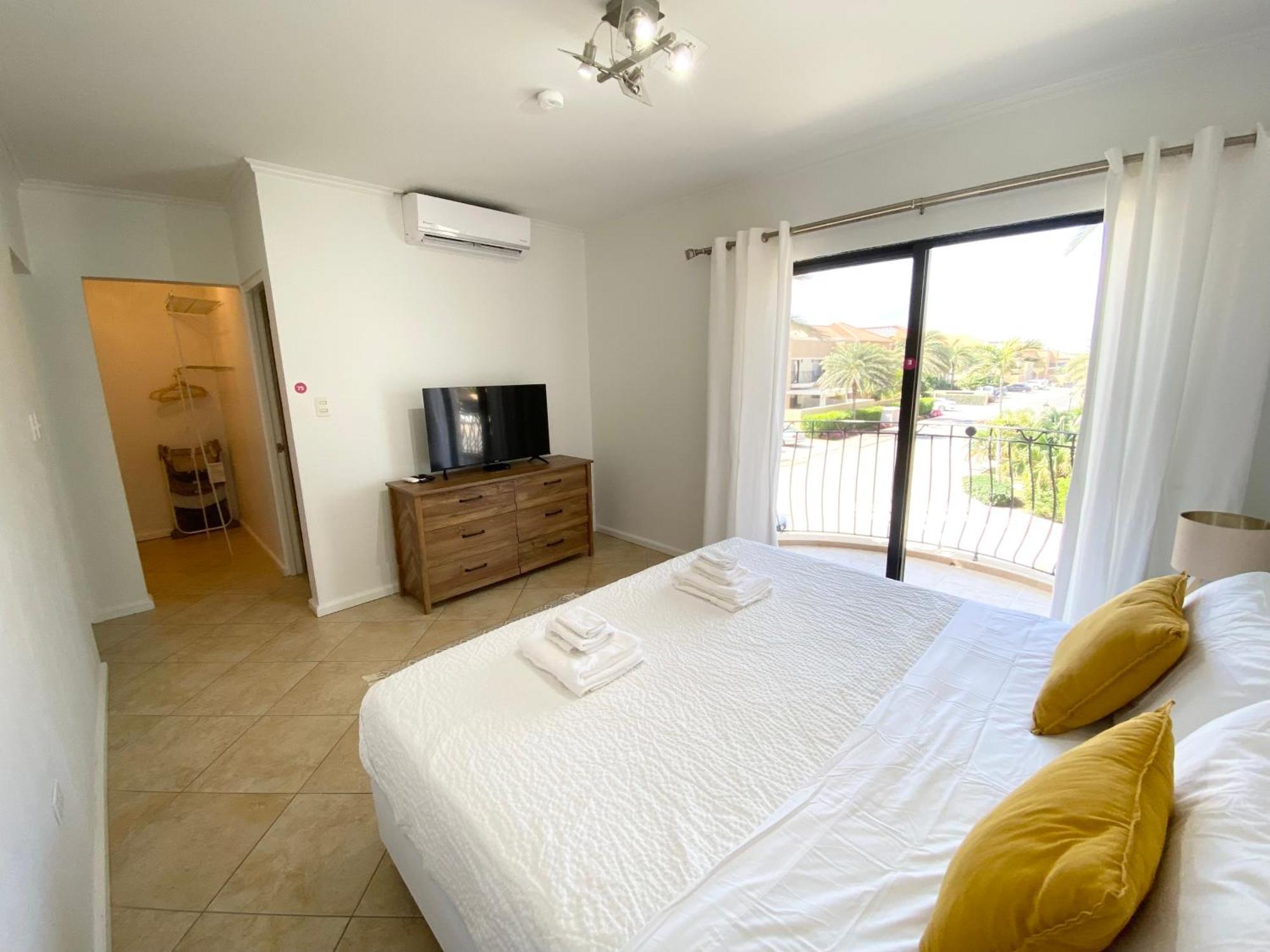 パームビーチ Casa Azure Arubaヴィラ エクステリア 写真