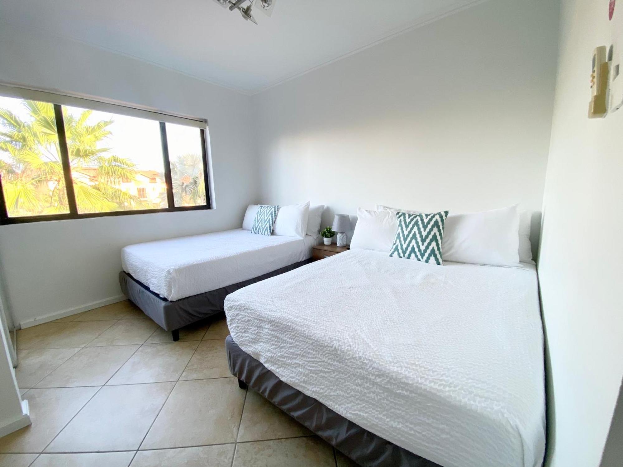パームビーチ Casa Azure Arubaヴィラ エクステリア 写真